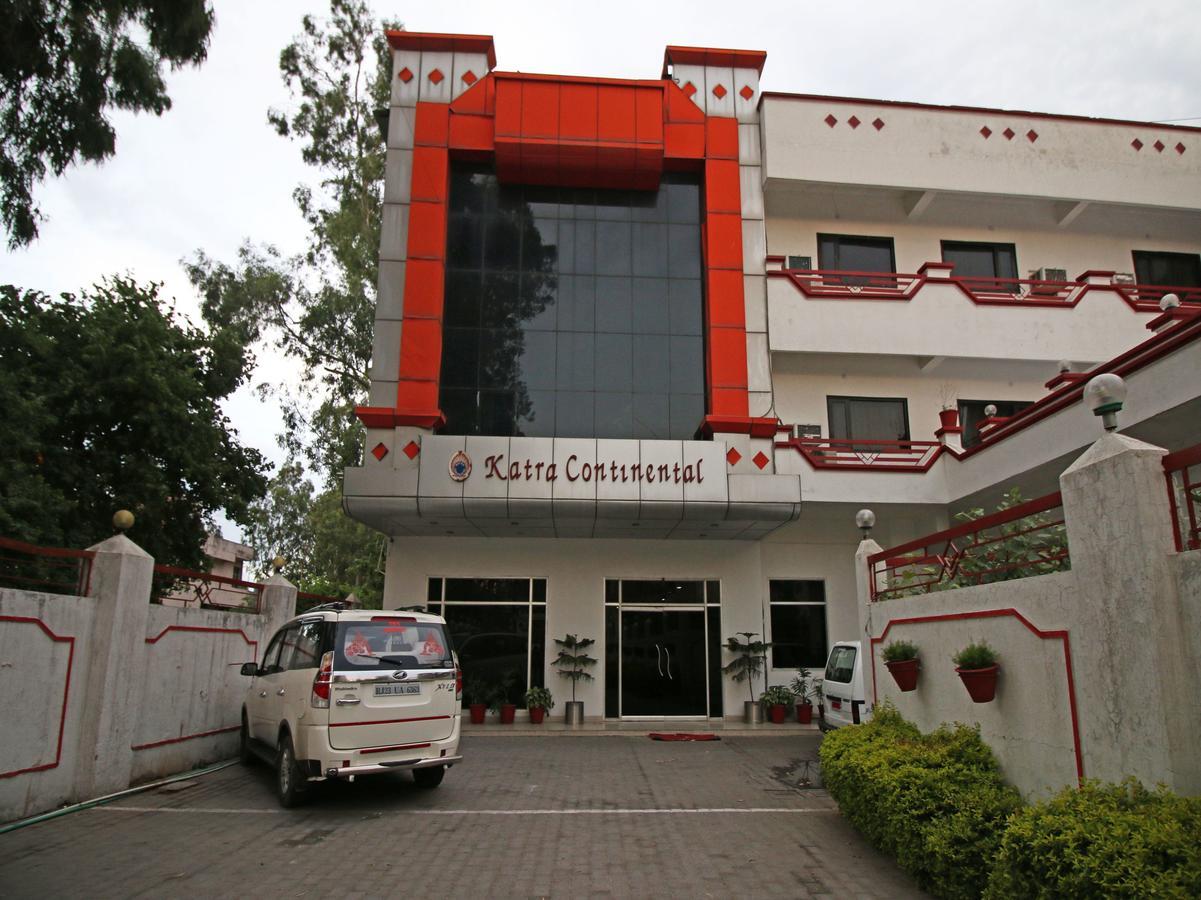 Oyo 5667 Katra Continental Otel Dış mekan fotoğraf