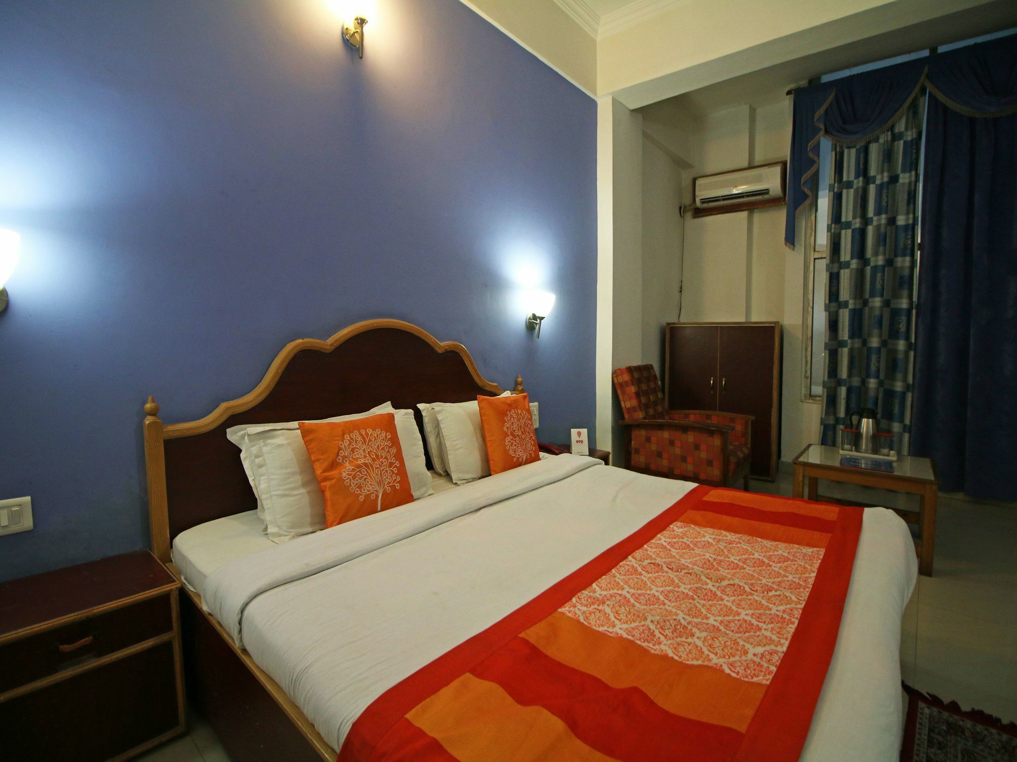 Oyo 5667 Katra Continental Otel Dış mekan fotoğraf